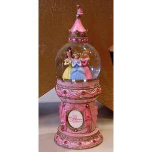  Disney Princess Tower Snowglobe Water Globe NEW 