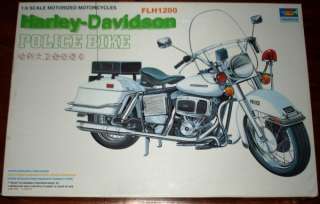 Trumpeter 16 FLH1200 Harley Davidson Police Bike #5301  