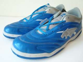 PAN Mens Futsal Indoor Soccer Shoes US 9.5   FREE SOCKS  