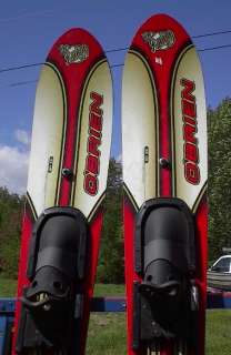 BRIEN Amigo Jr 135 cm Waterskis Parabolic Shape  