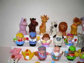 32 Fisher Price Little People, Farm and Zoo Animals, Castle Horses 