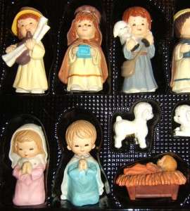   14 PC COMPLETE IN PKG CHRISTMAS NATIVITY FIGURINES FIGURES SET  