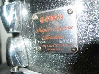 Yamaha Maple Custom Absolute Drum Set + Free SKB Cases  
