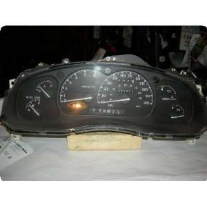   / Speedometer  MAZDA B 3000 98 cluster, w/tach, MPH, AT Automotive